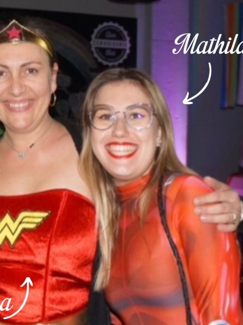 MATHILDE, SERVEUSE DANS LE BAR LA CERVOISERIE TOULON