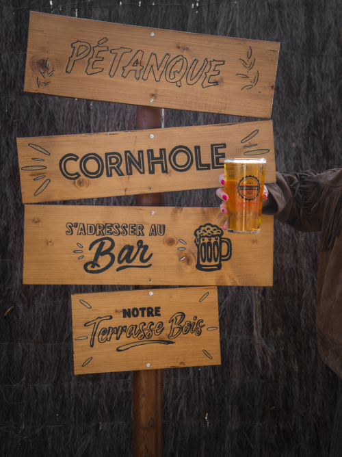 AFFICHAGE DES ACTIVITÉS AU BAR À BIÈRE LA CERVOISERIE CHÂTELLERAULT