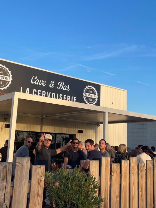 TERRASSE DU BAR À BIÈRE LA CERVOISERIE FLOIRAC